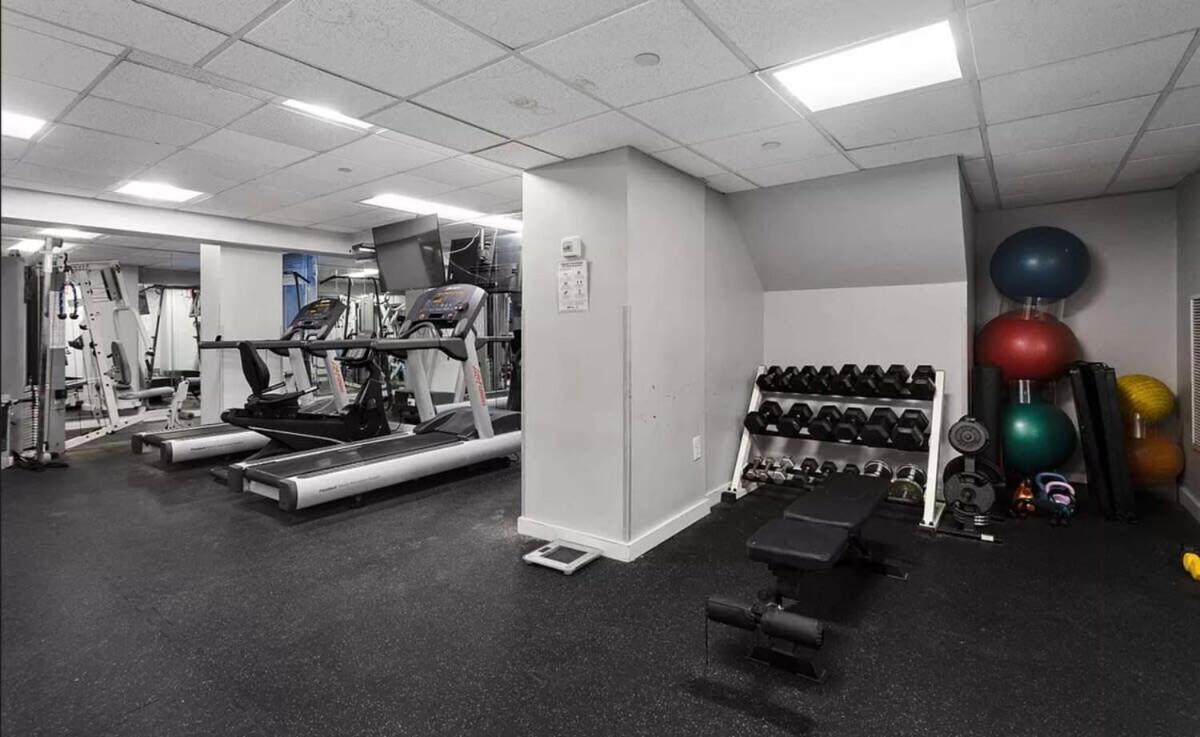 73-304 Newly Reno Studio Uws Doorman Gym Laundry New York Exterior foto